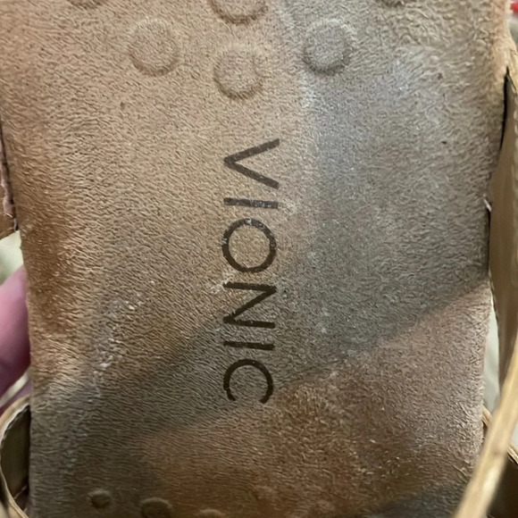 Vionic Amber-Gold Cork Sandals Size 7 - Picture 7 of 8
